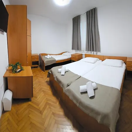 Szálloda Depandansa Vista Parco, 2*